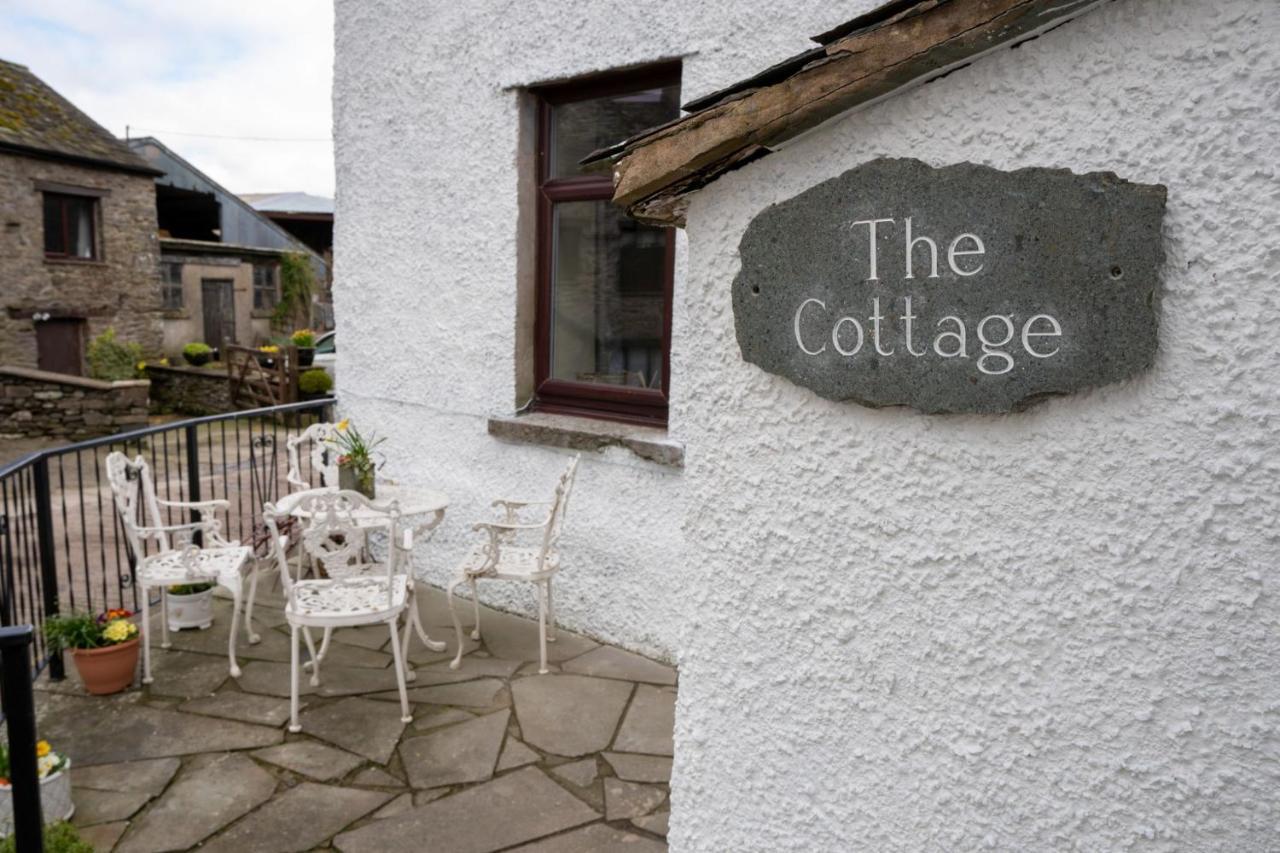 High Gregg Hall Farm Cottage Underbarrow Bagian luar foto